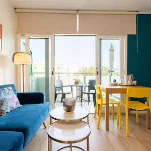 Trendy, Very Well Located Apartment